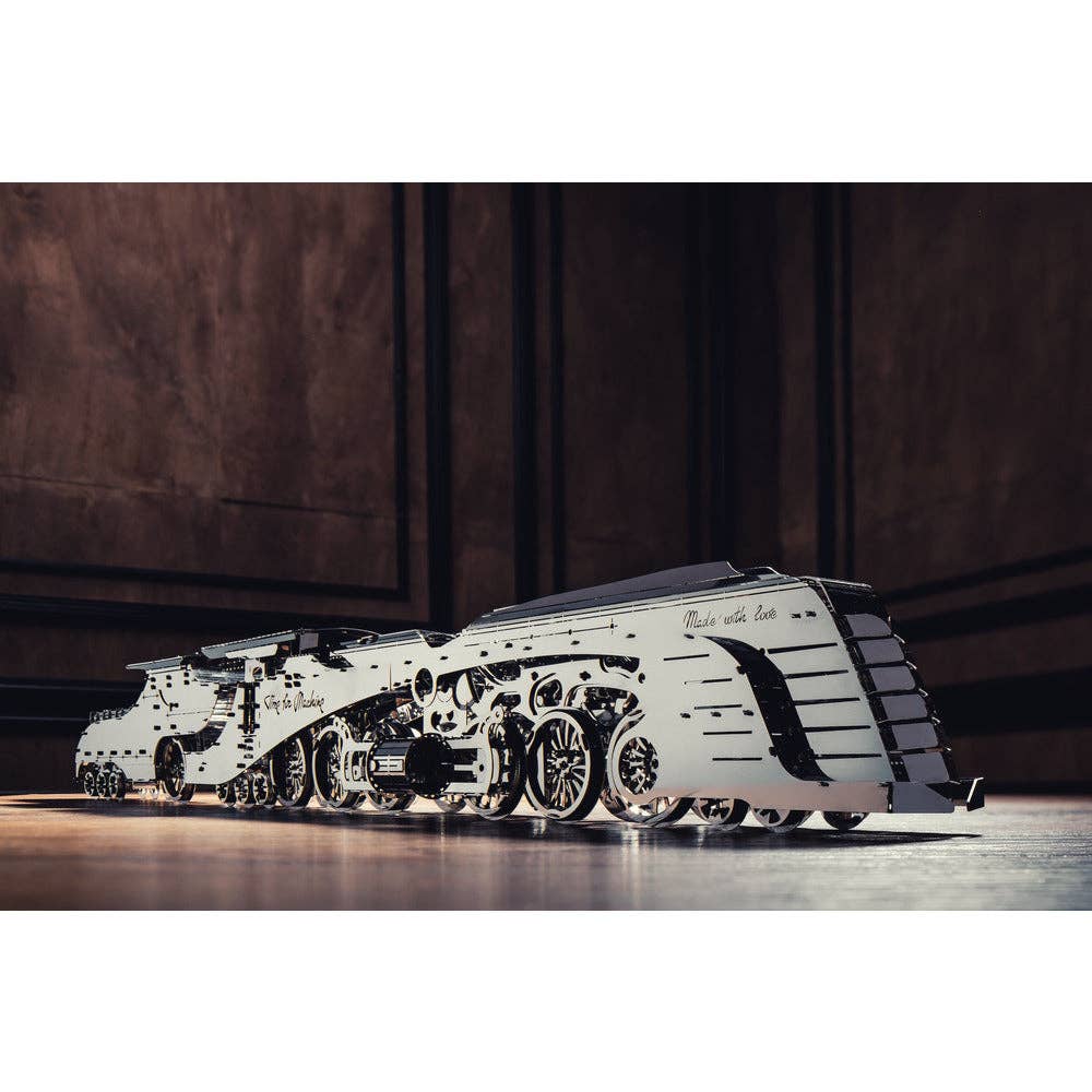 TMK Handel GmbH - Wholesale Decorative Tabletop Object - Dazzling Steamliner1