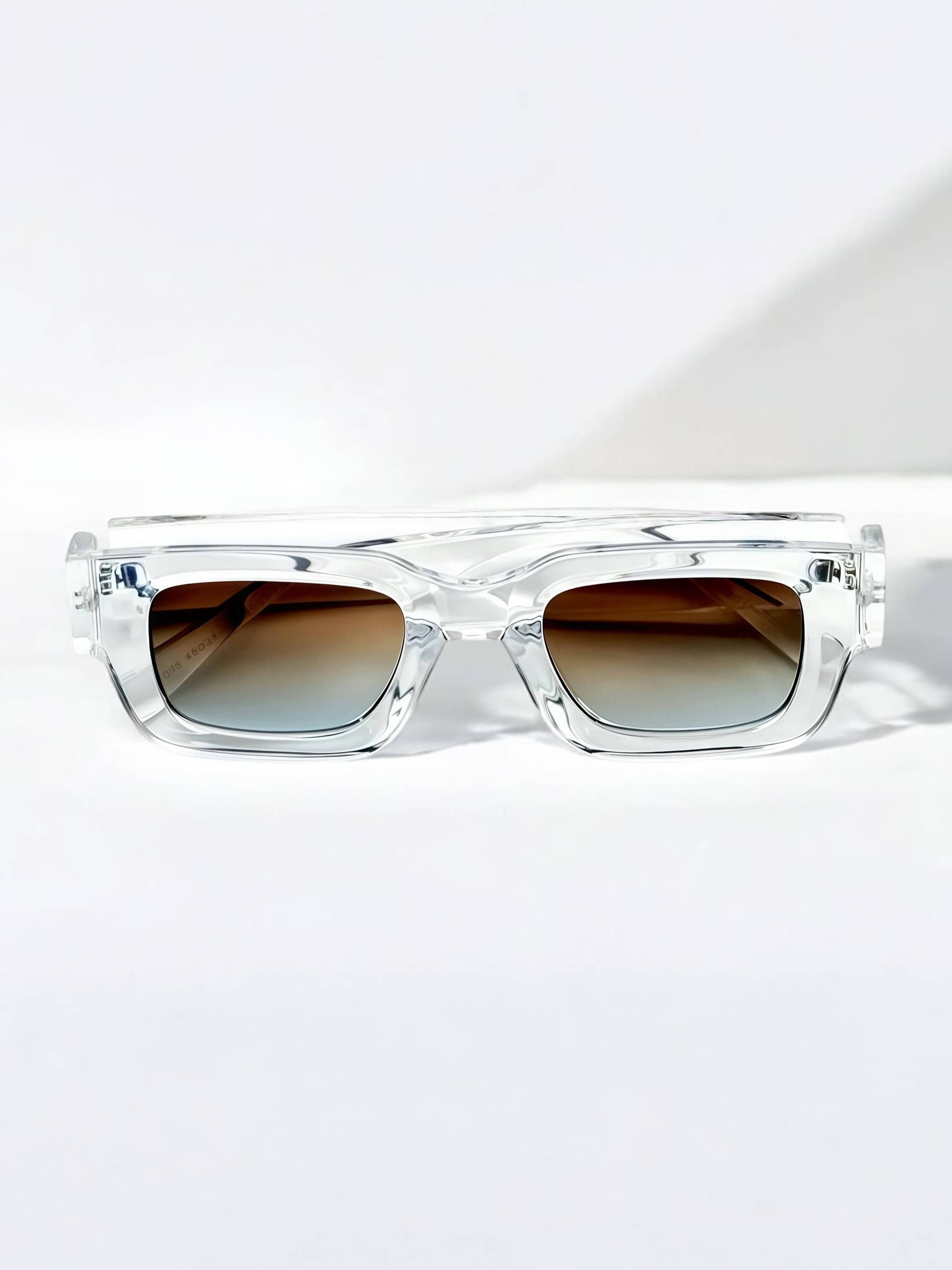 BYREN | ÉLINE L'ATELIER - Vendita all'ingrosso Occhiali da sole - Donna - Occhiali da sole CV50357