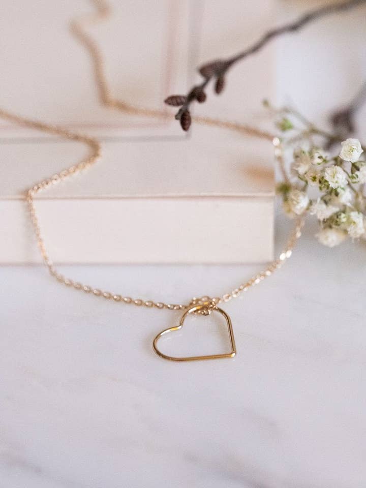 BERENICE Heart Necklace XL for wholesale by LEA ET MOI