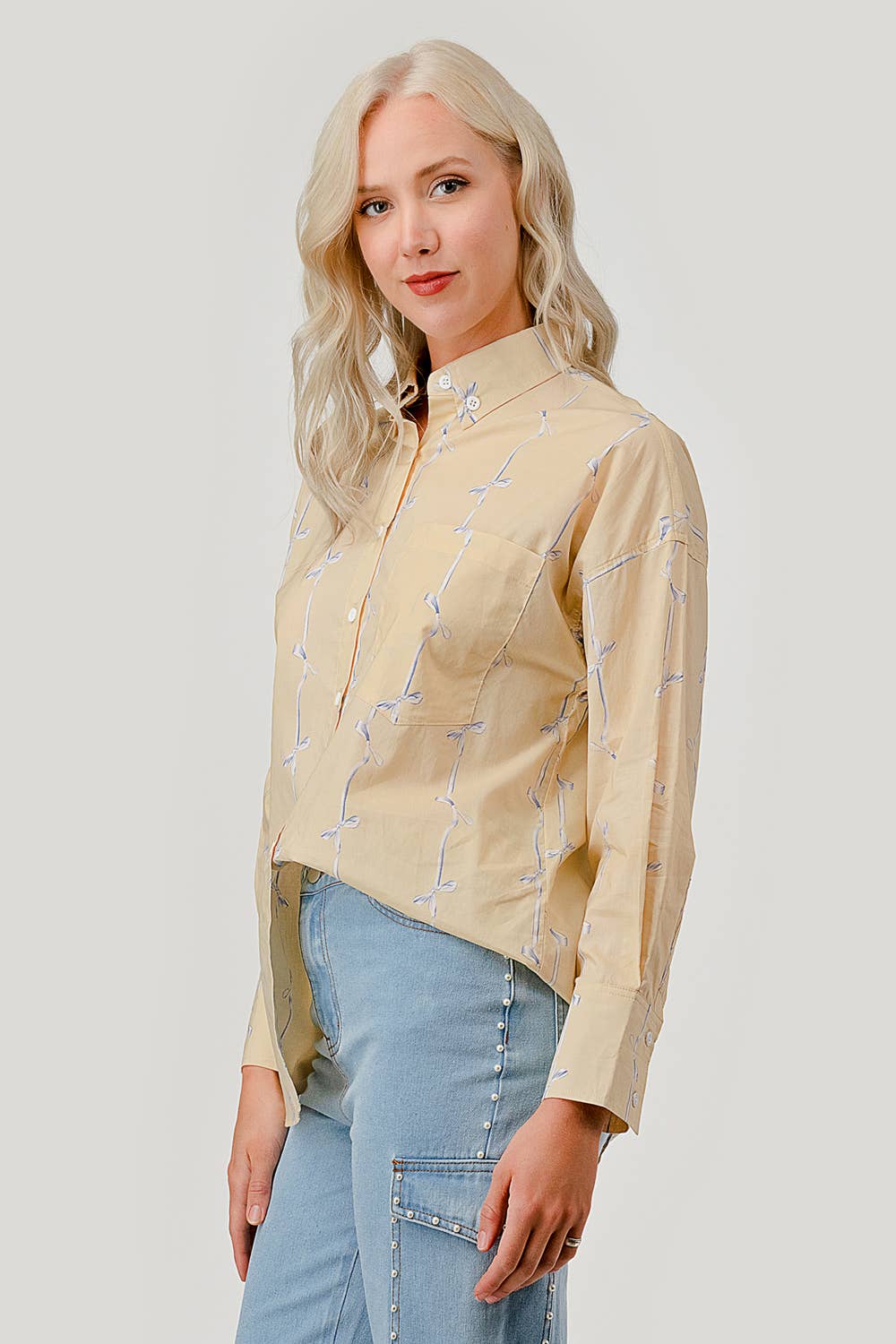 GeeGee x Lovelo - Wholesale Button Down Shirt - Women's - Ribbon Stripe Pattern Button-Up Shirt, OT509187