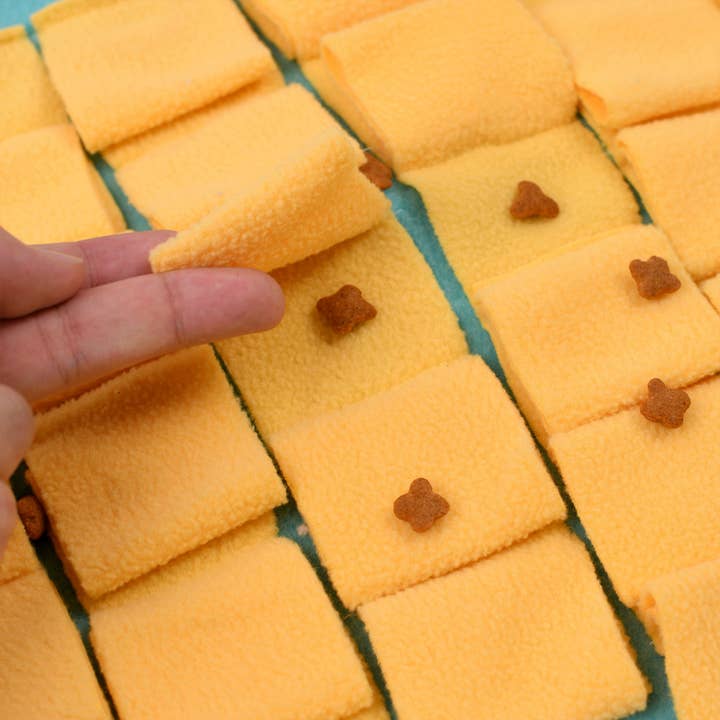 Archstone Collections - Wholesale Pet Food Mat - Dog - Archstone Pet Snuffle Mat - Pineapple, Feeding Training Mat