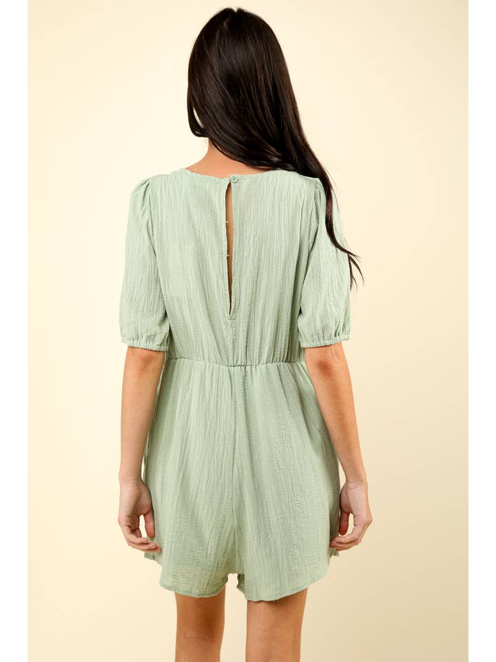 VERY J - Wholesale Romper - Dames - NP70387-Romper van stevig geweven stof met pofmouwen en kantdetails5