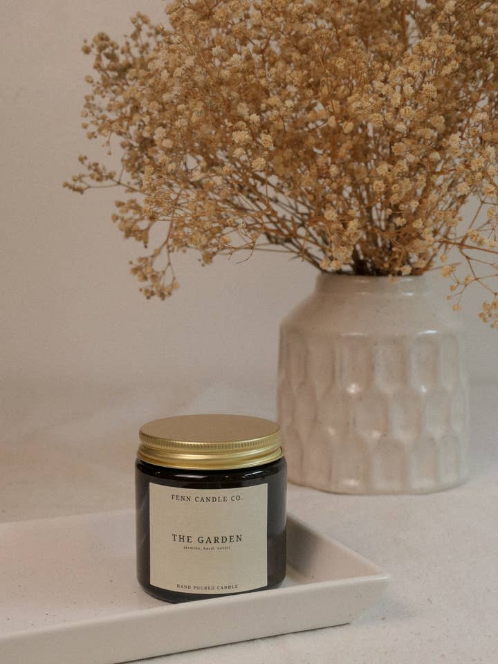 Le jardin • Petit | Bougie en cire de soja | Bougie florale pour la vente par Fenn Candle Co.