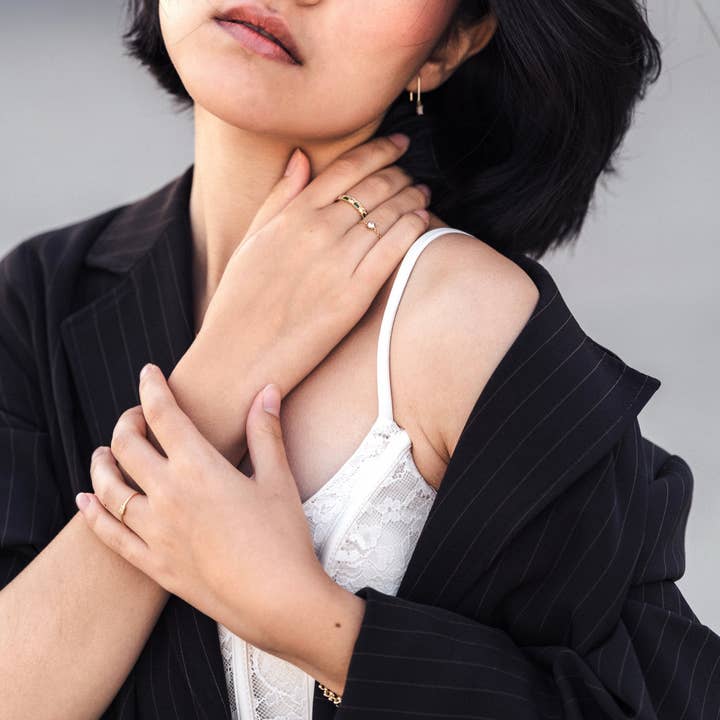 Meora Paris - Wholesale Chain Ring - 18k Gold Plated Sparkle Chain Ring5