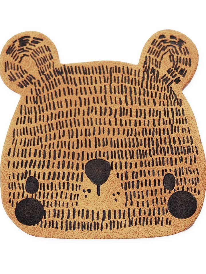 étiquette en cuir synthétique - Ours bohème *thermocollant* pour la vente par Paul und Clara