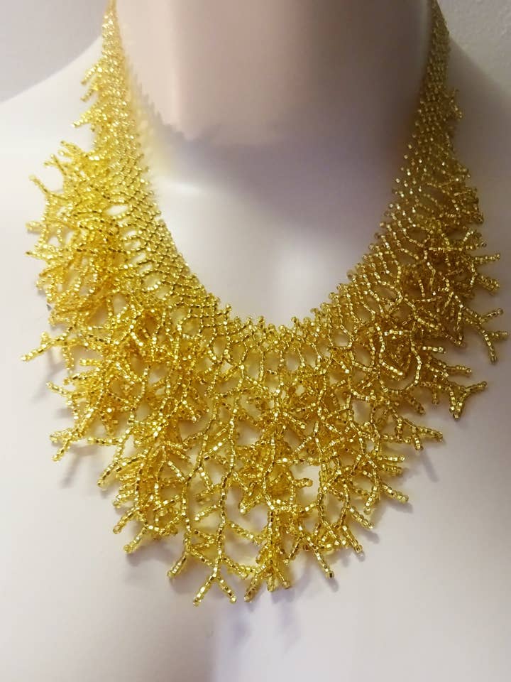 Collar con cuentas color oro para venta al por mayor de Meli Design