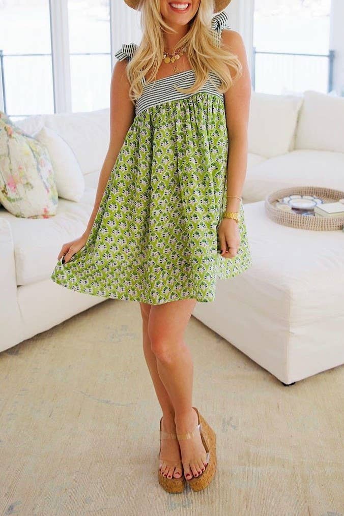 Rosa Clothing - Wholesale Dress - Women's - 2025 Odette floral sleeveless tie shoulder straps mini dress24