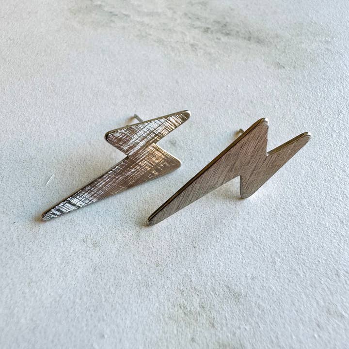 Cassette Barcelona - Wholesale Stud/Post Earrings - Lightning Matte Gold Stud Earrings1