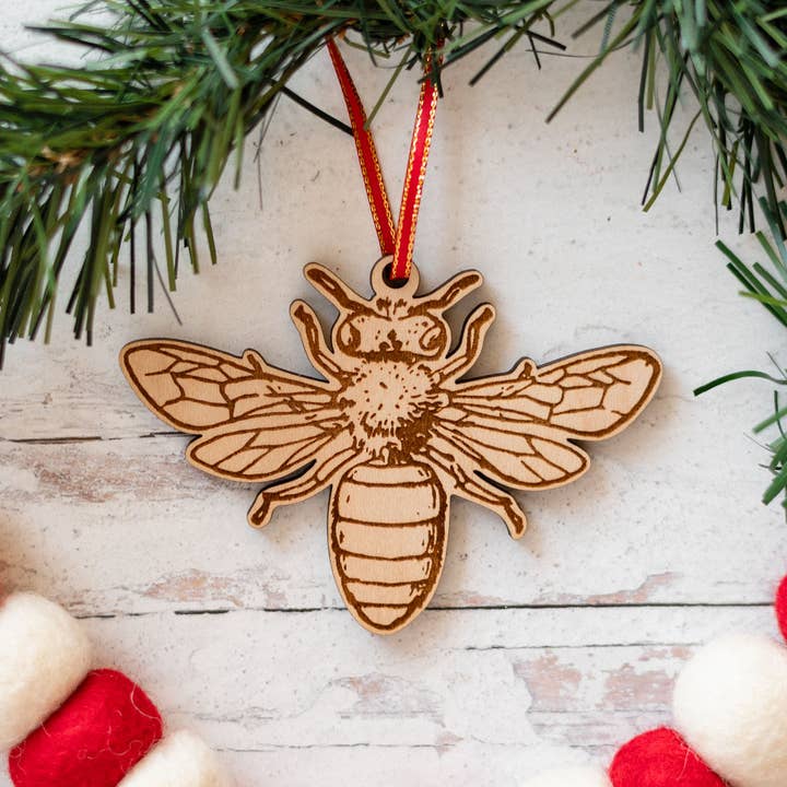 Reece Design Works - Wholesale Ornament - Engraved Wood Bee Christmas Ornament1