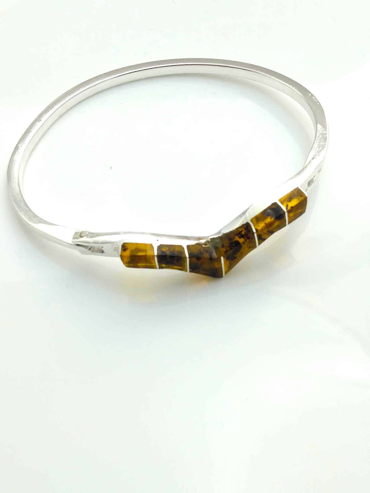 Costello International - Wholesale Bangle Bracelet - Cleopatra Inlaid Bracelet2