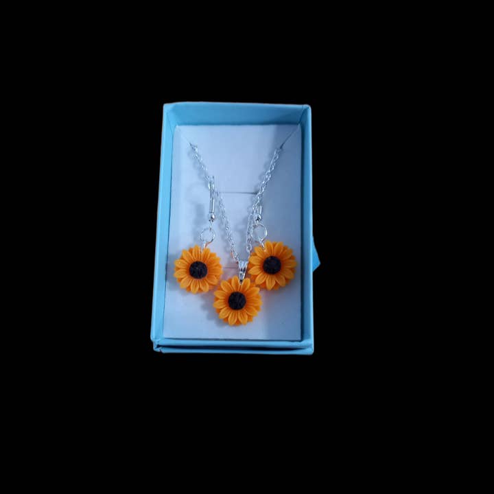 Set de regalo de aretes y collar de girasol. para venta al por mayor de Funky Welsh Craft and Gifts