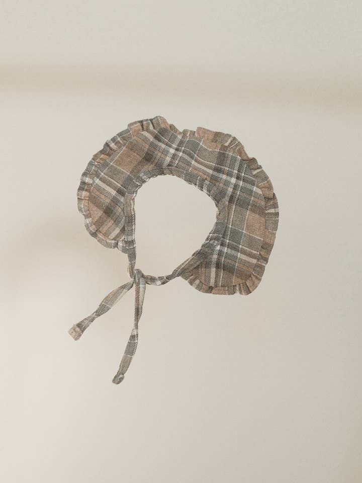 Roux Collar for wholesale by Lil.co