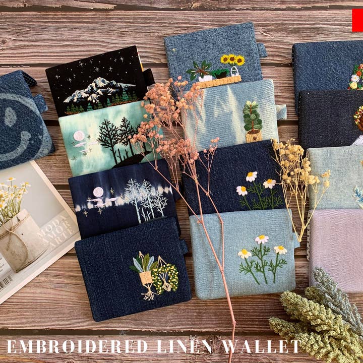 Maple Dream Store - Vendita all'ingrosso Portafogli - Donna - Portafoglio| Mini portafoglio in lino ricamato a mano - tono blu