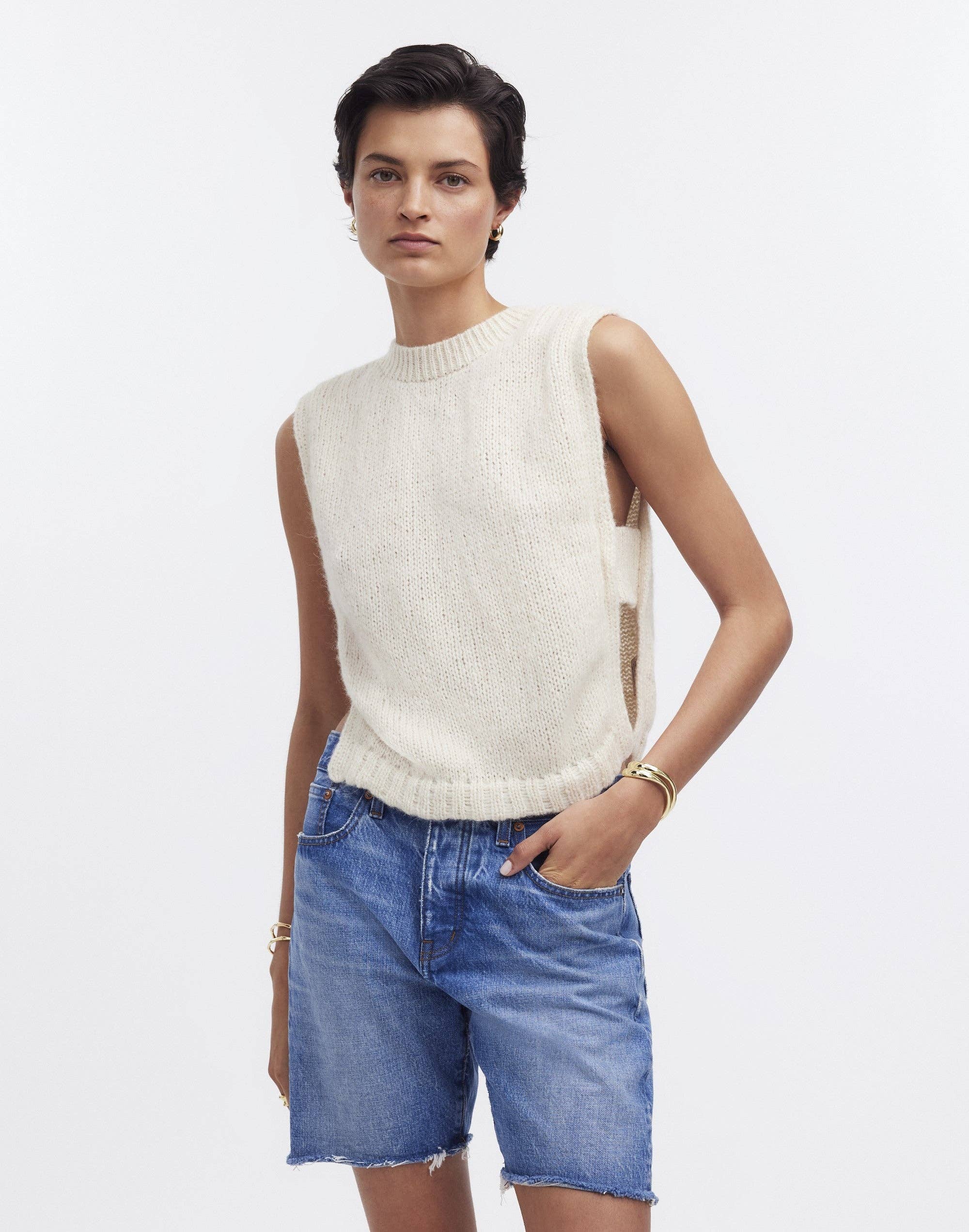 Yanawara - Wholesale Sweater Vest - Women's - Munasiri Llama Vest3