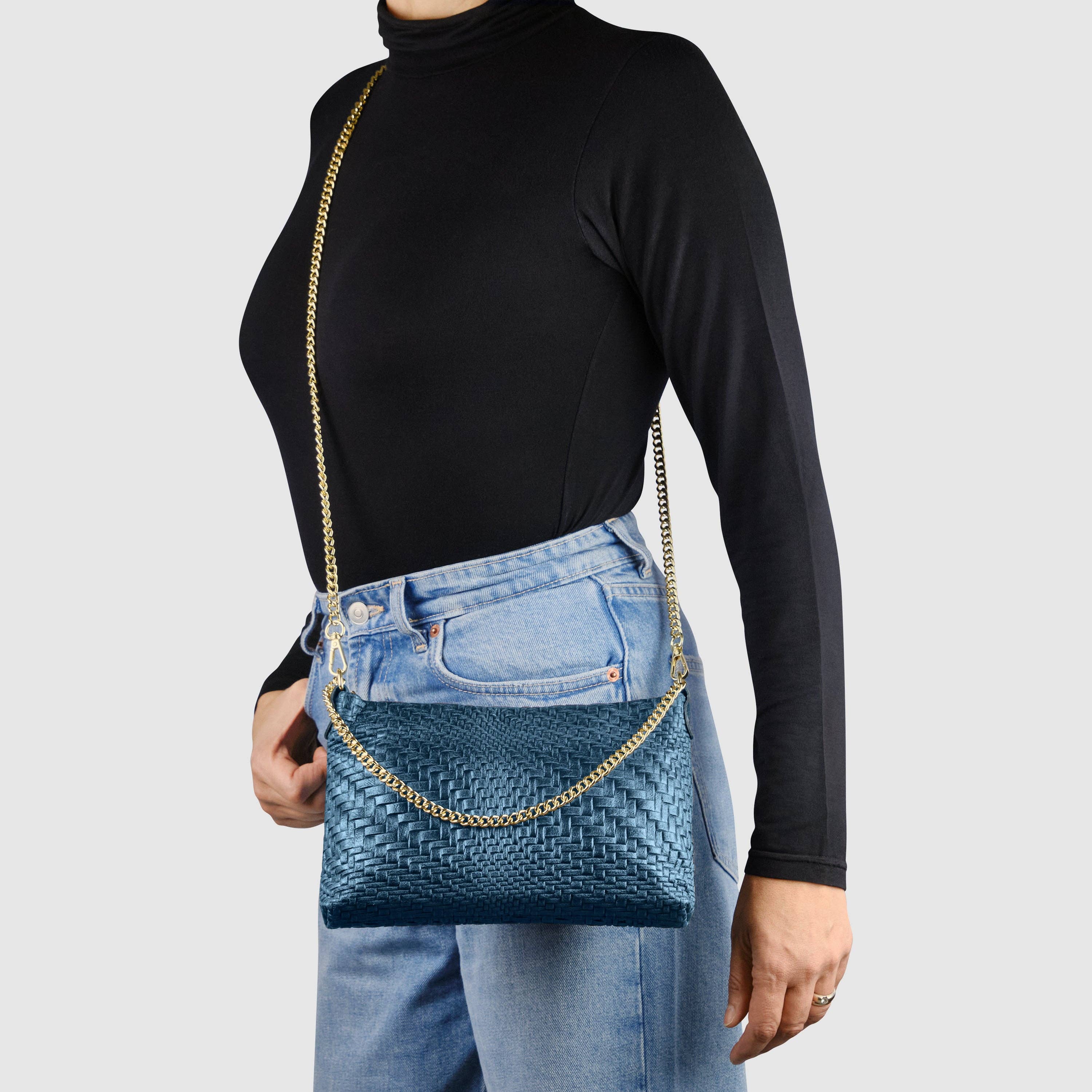 TAKEASY - Vente Sac à bandoulière – femme - Sac bandoulière en cuir suédé à carreaux6