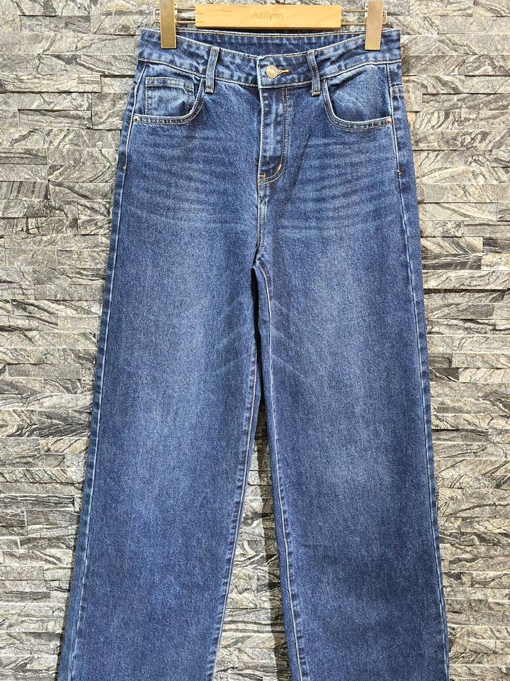 Wide raw blue jeans, five pockets, zip closure T265 for wholesale by Adilynn DAYMENTEX