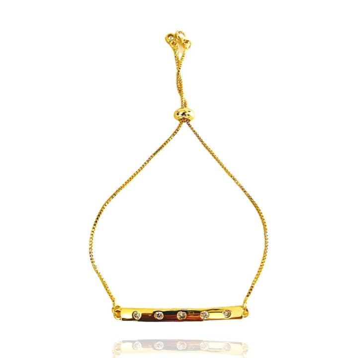 Le bracelet Gold Crystal Line - Bracelet à superposer au quotidien pour la vente par Hudson and Birch