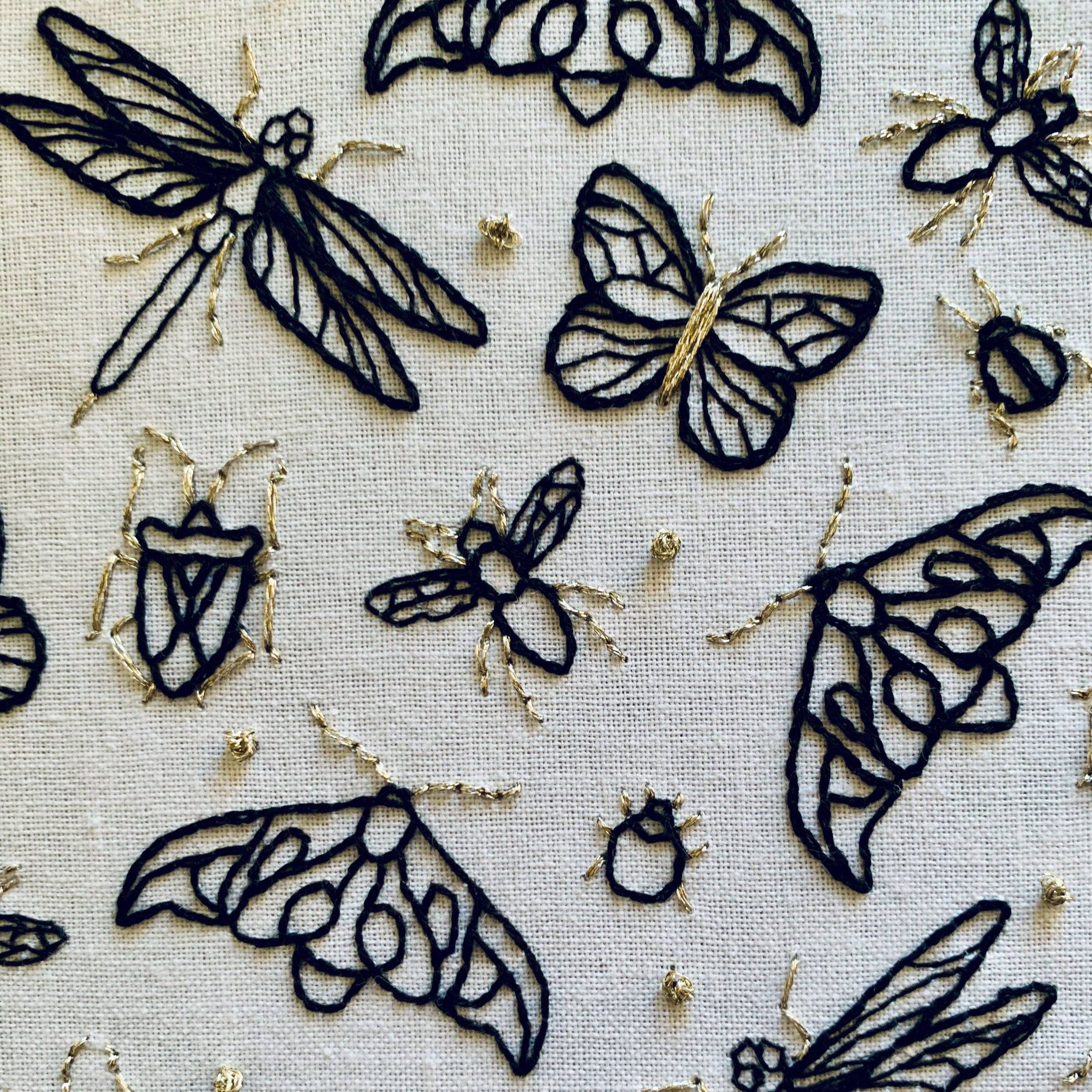 Rose Stitch Art - Vente Accessoire de broderie/point de croix - Kit de broderie complet. Artisanal DIY débutant en cerceau d'insectes. Cadeau de soulagement de l'anxiété/stress pour adultes avec papillon et libellule.7