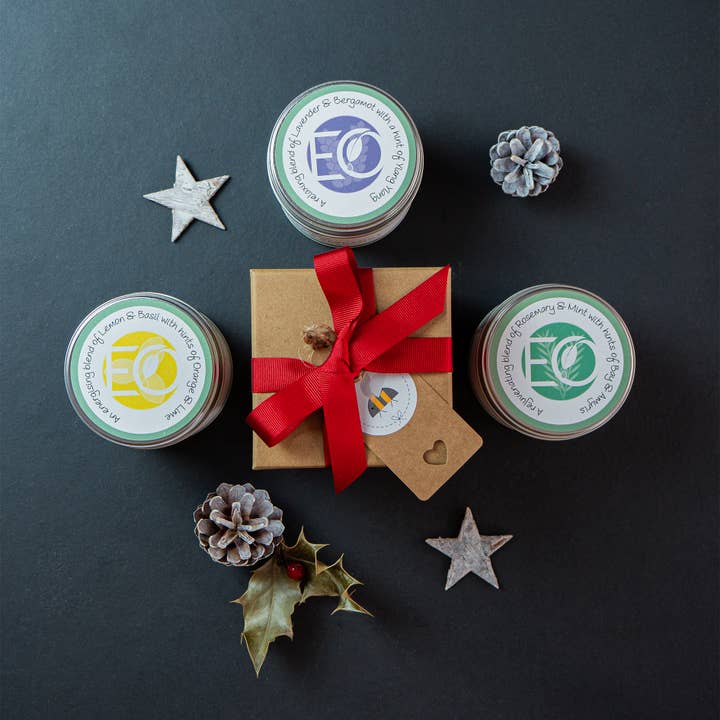 Lavender & Bergamot EO - Soy candle Christmas Gift 200ml for wholesale by Urbee