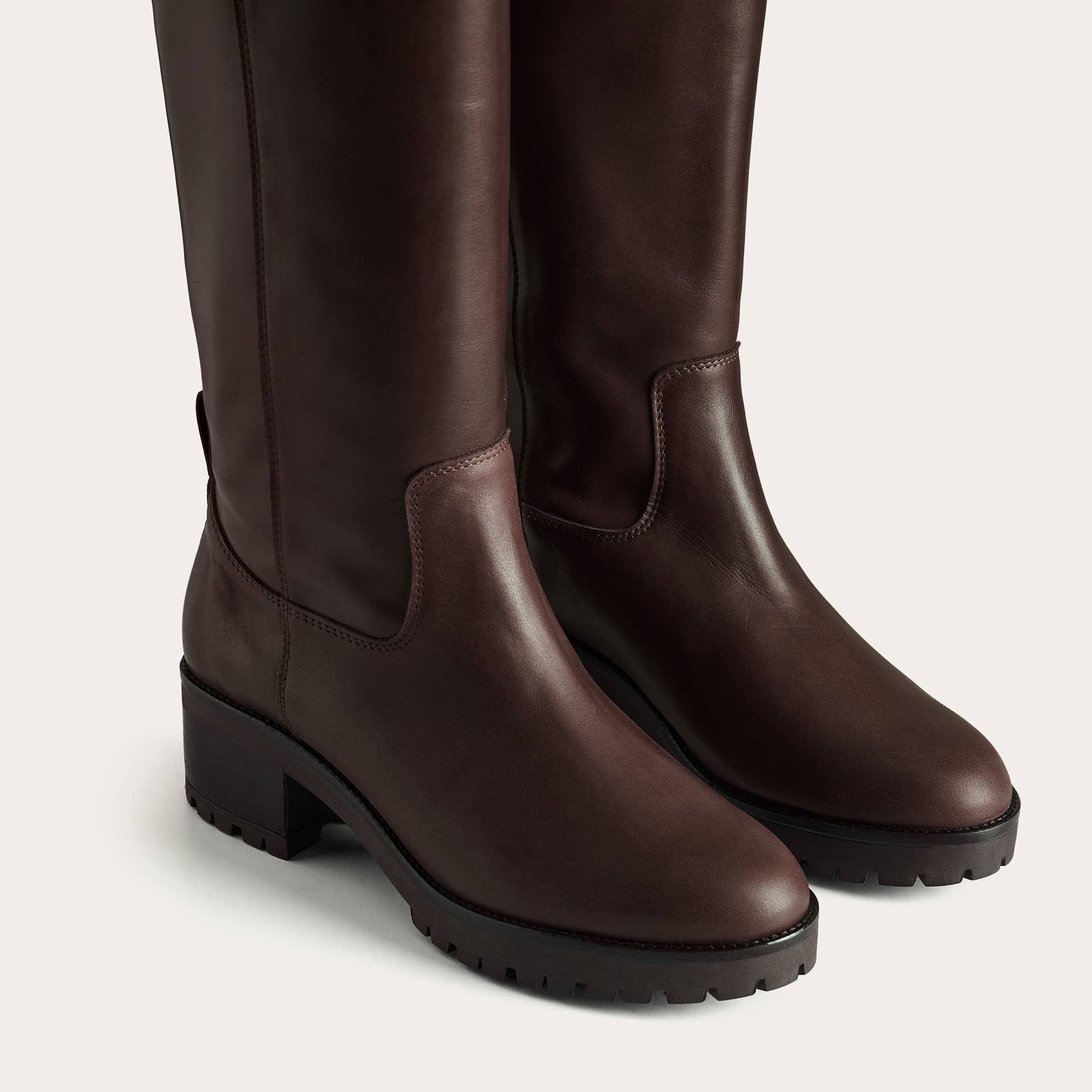 Ikar Boots, deep brown for wholesale on Faire8