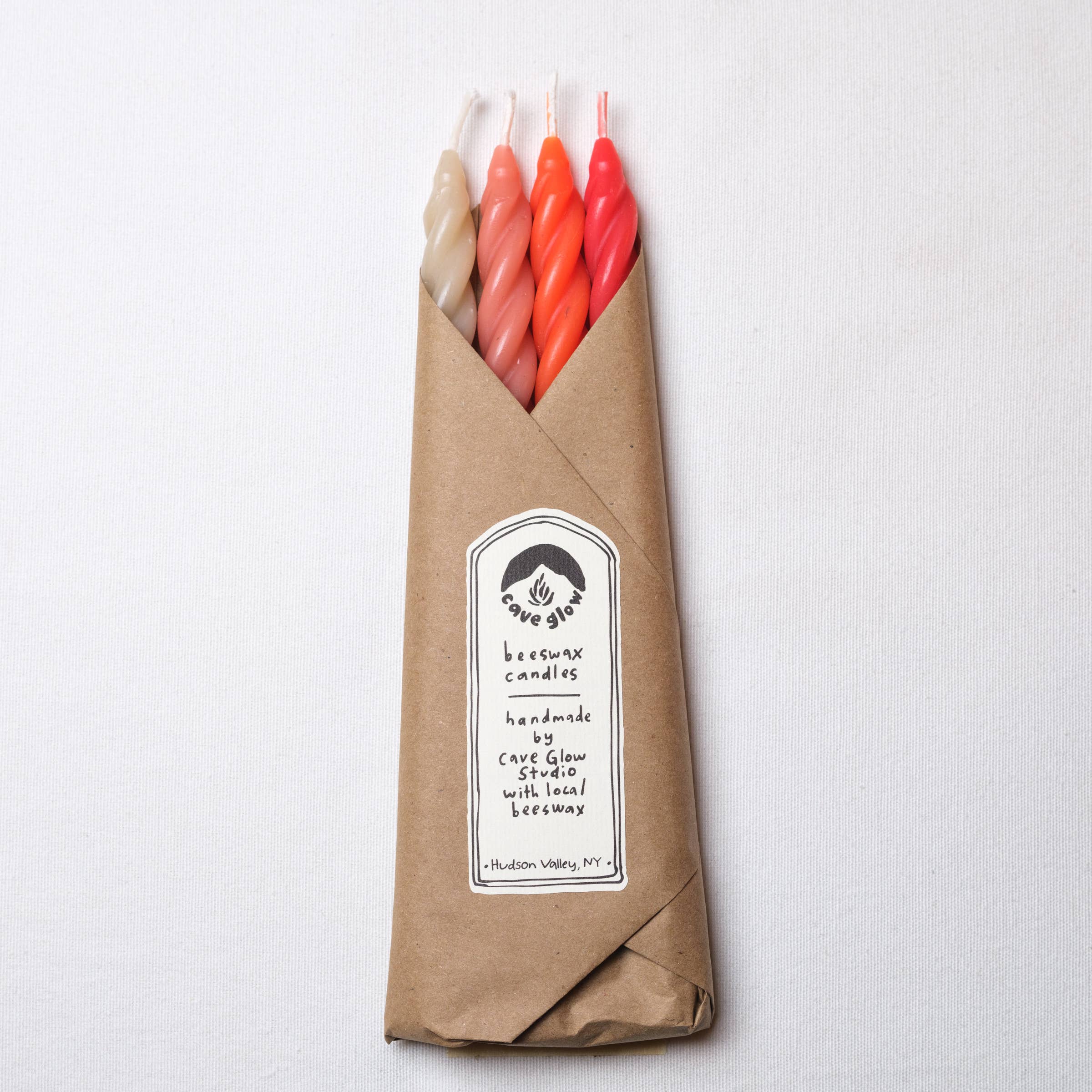 Cave Glow Studio - Vente Bougies/bougeoirs coniques - Ensemble de 4 bougies Gathering en cire d'abeille0