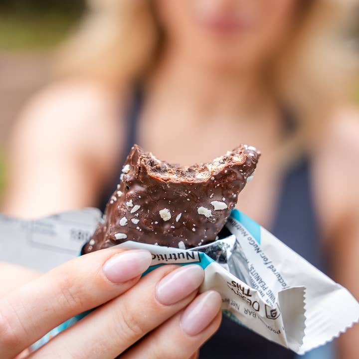 NuGo Nutrition - Wholesale Snack Bar - NuGo Slim Toasted Coconut Protein Bar5