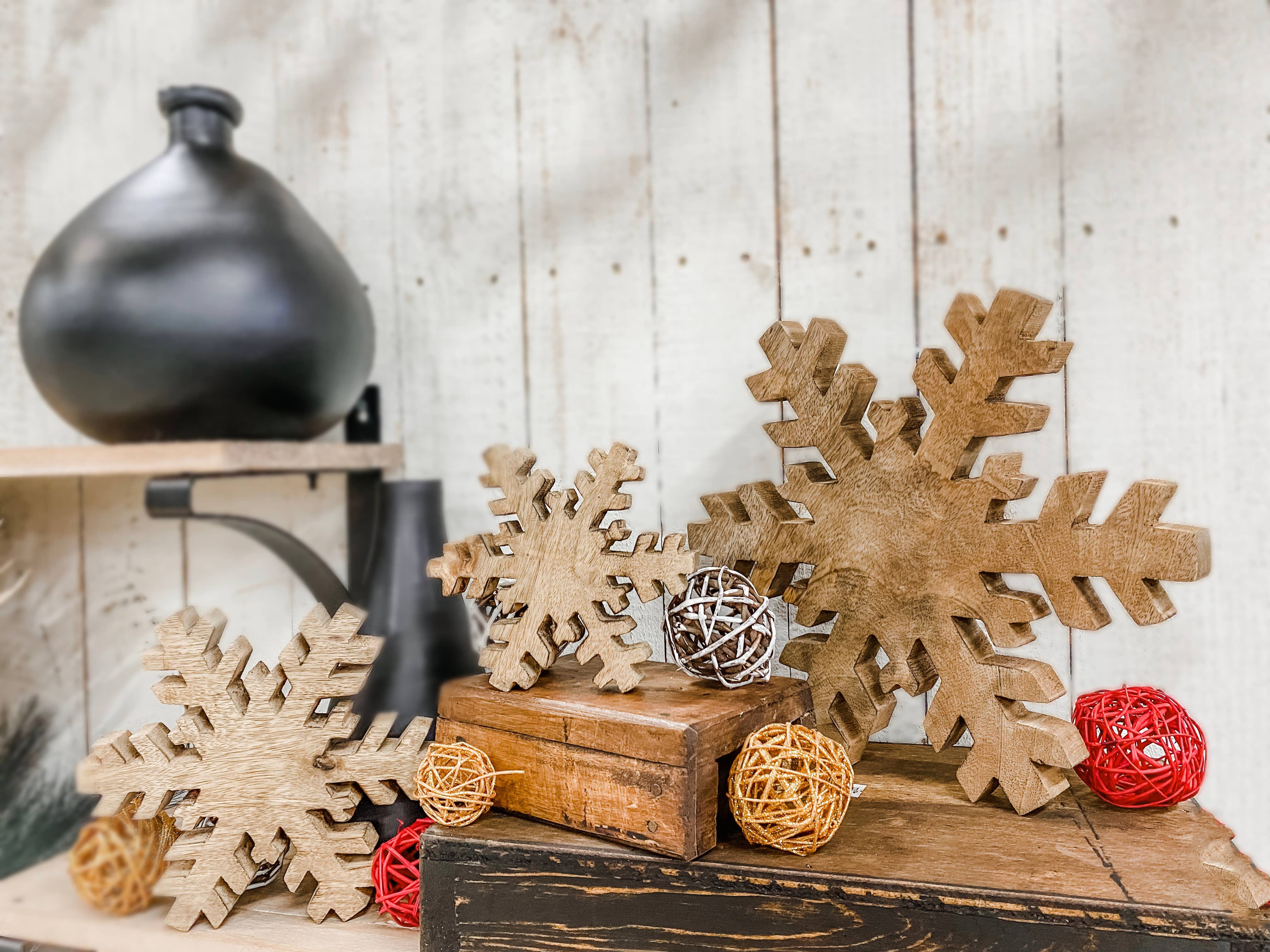 Wholesale Home Decor - Wholesale Christmas Decoration - Natural Snowflake 12x12in1