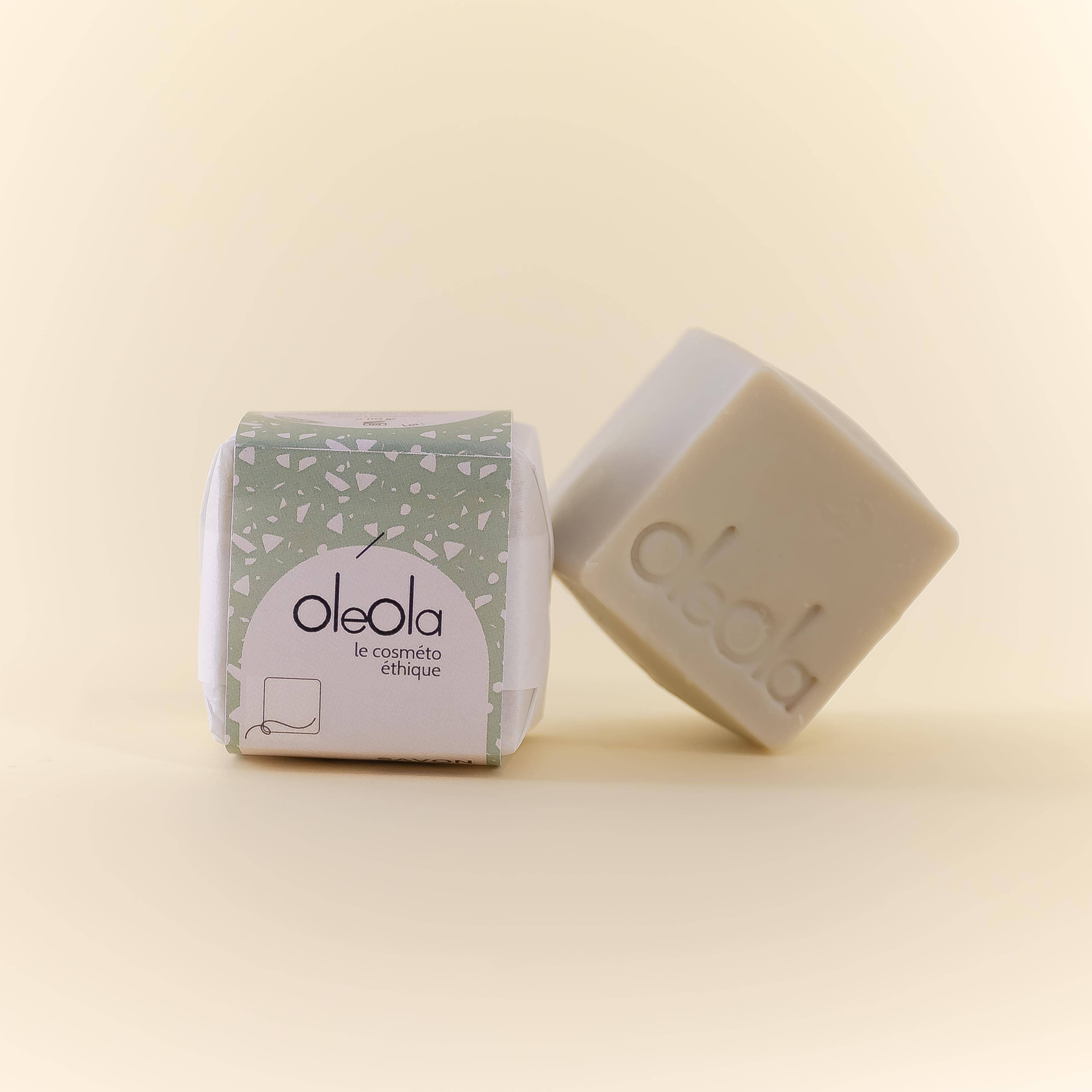OleOla, le cosméto éthique - Wholesale Bar Soap - DELICATE Soap with Green Clay from Puy-en-Velay +MINT2