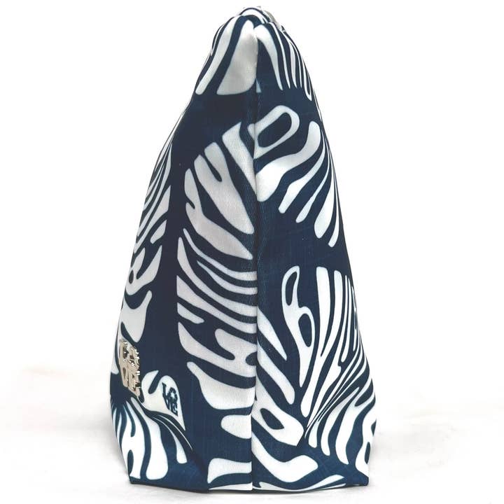 Love Bags - Wholesale Pouch - Women's - POOL PARTY Water Resistant Pouch - Turtle Bay4