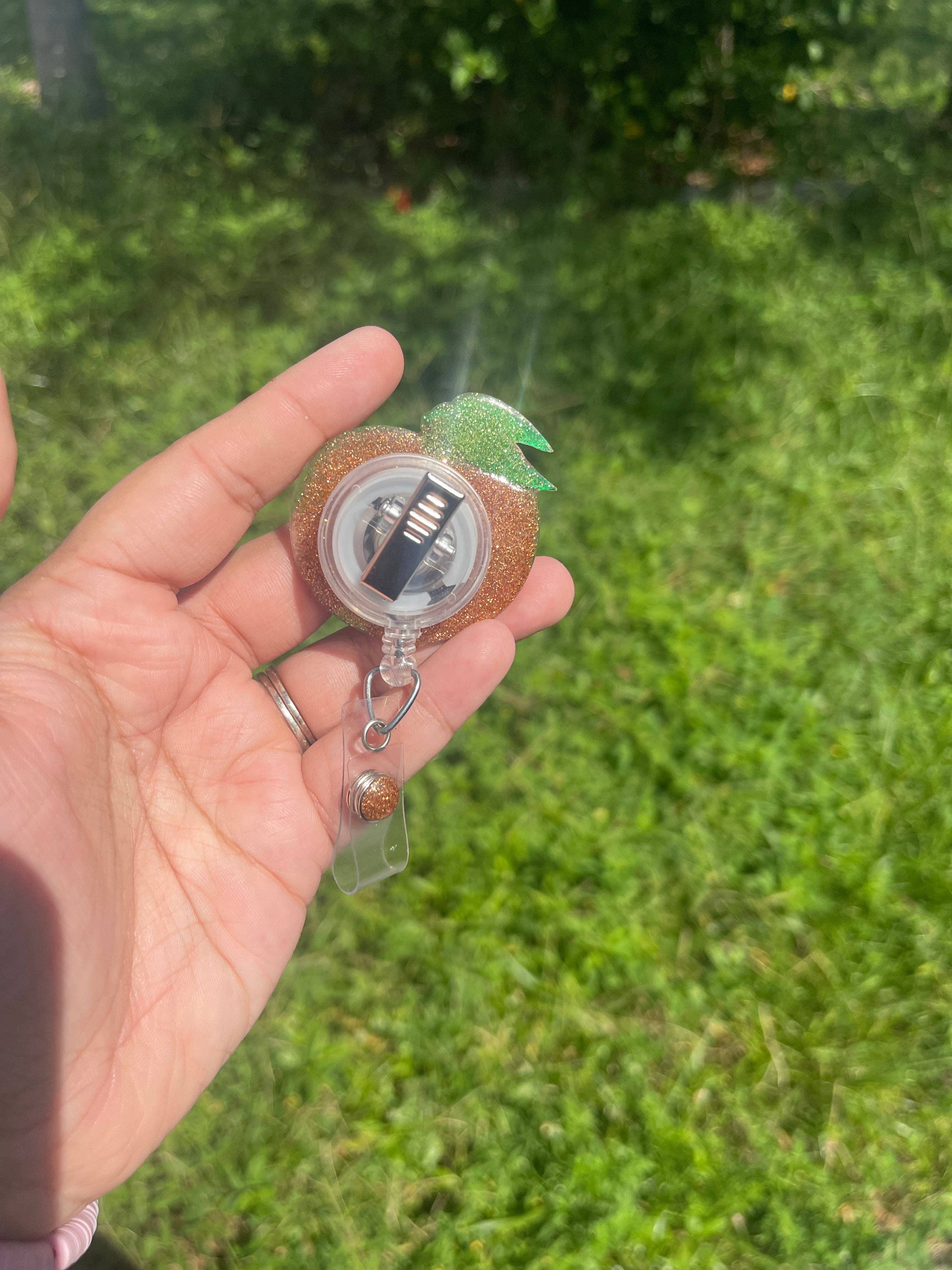 Rose Magnolias – Engroshandel Badgetilbehør - Dame – Peaches-mærkerulle1