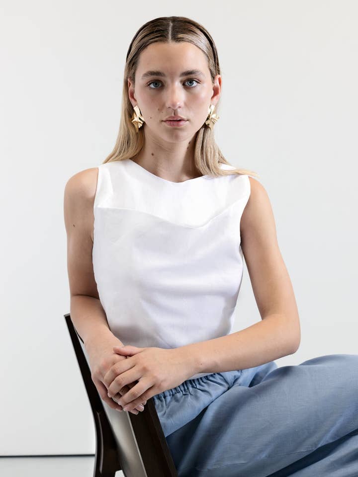 Waves Top- White for wholesale by VOUS