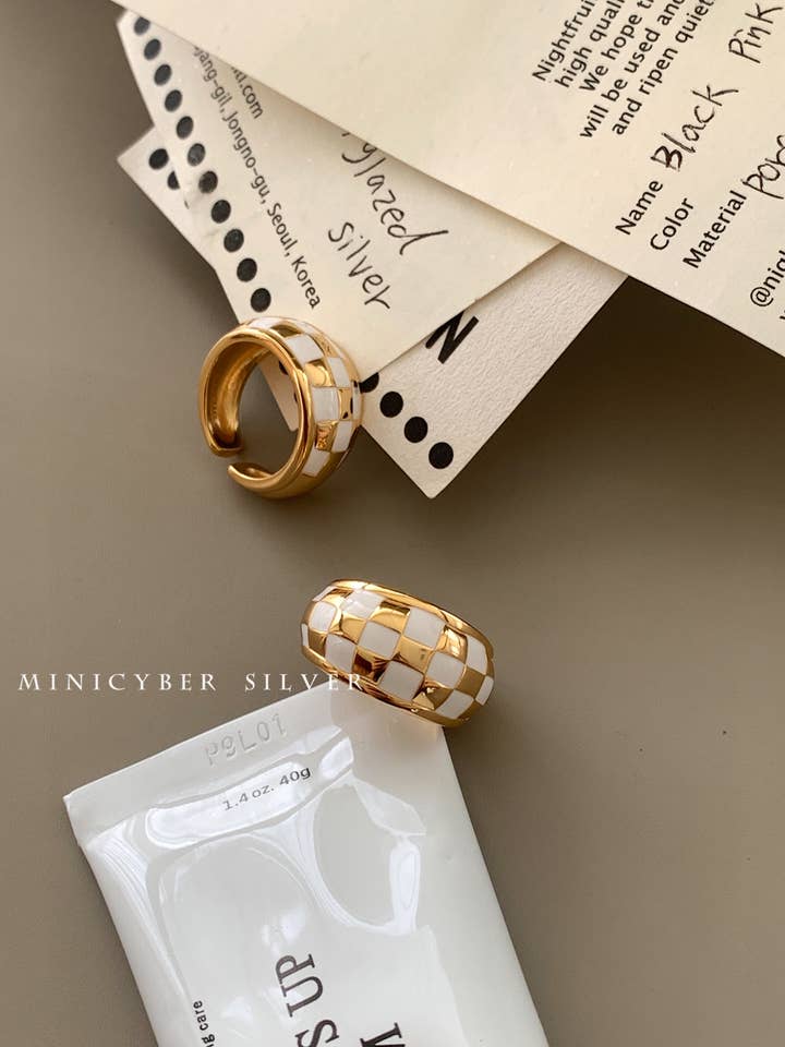 Anel Simplesmente Xadrez por atacado de MINICYBER STUDIO