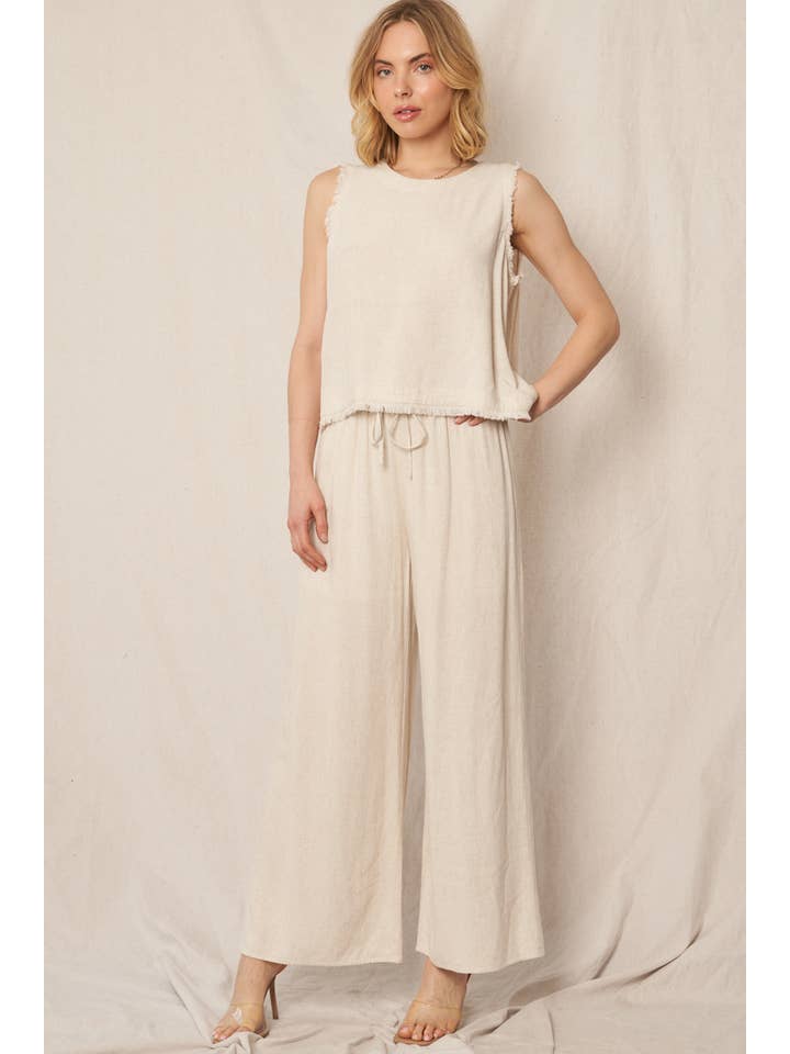 En Crème - Wholesale Blouse - Women's - Back Button Detail Sleeveless Top