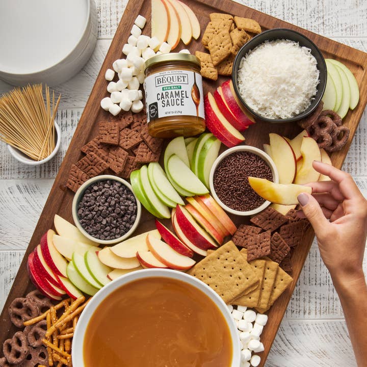 Béquet Confections - Wholesale Caramel Sauce - Béquet Sea Salt Caramel Sauce1