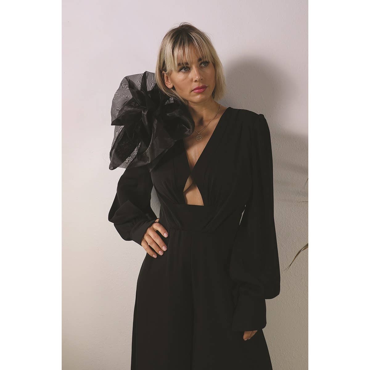 BLACK ORGANZA FLOWER BROOCH for wholesale on Faire6