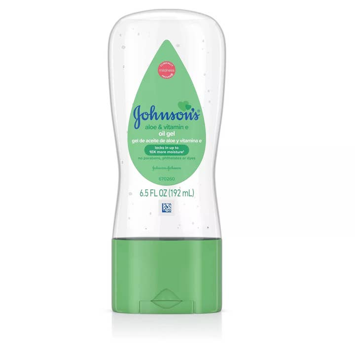 KT Supply - Vendita all'ingrosso Crema/lozione corpo - Neonati - Johnson's Baby Oil Gel con aloe vera e vitamina E, 6,5 Oz.
