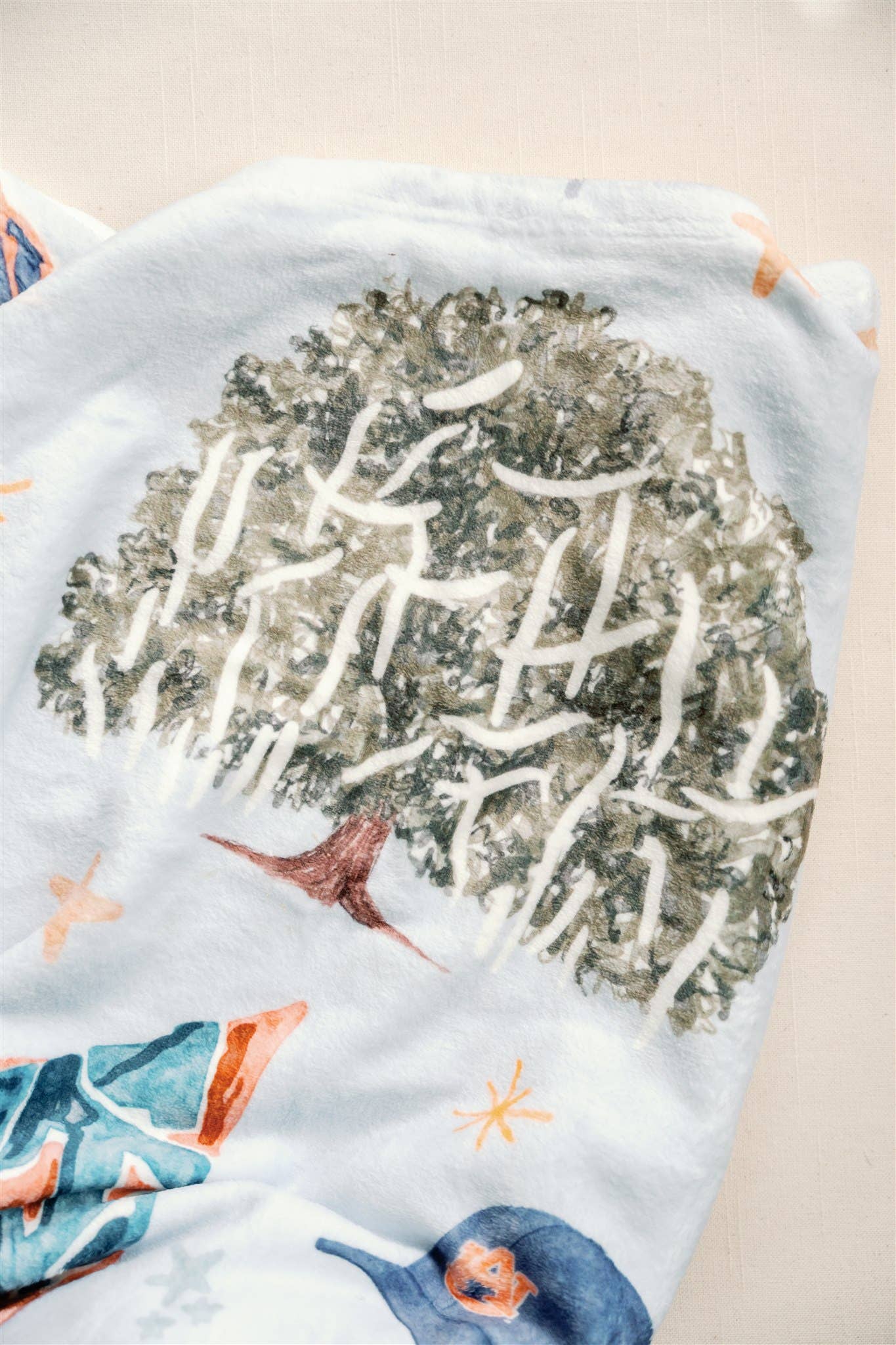 Gracefully Made Art - Wholesale Throw Blanket - Auburn University Flannel Fleece Blanket1