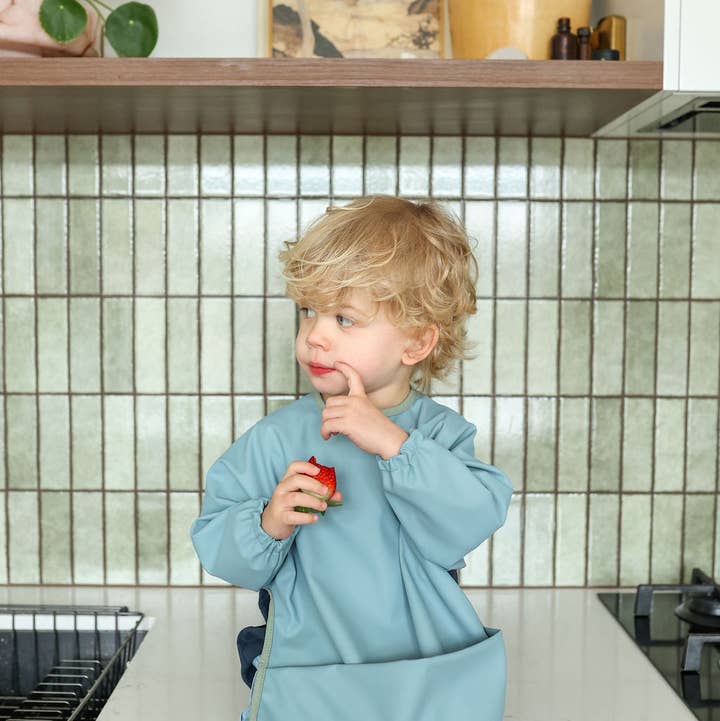 Tilda & Moo - Wholesale Bib - Baby - Blueberry Ice | Smock Bib