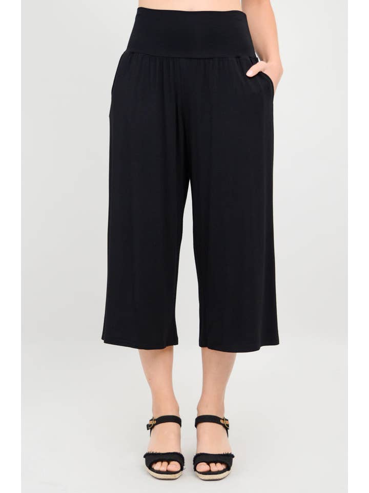 Blue Sky Clothing Co LLC - Wholesale Pants - Women's - Gaylene Capri, Black, Bamboo