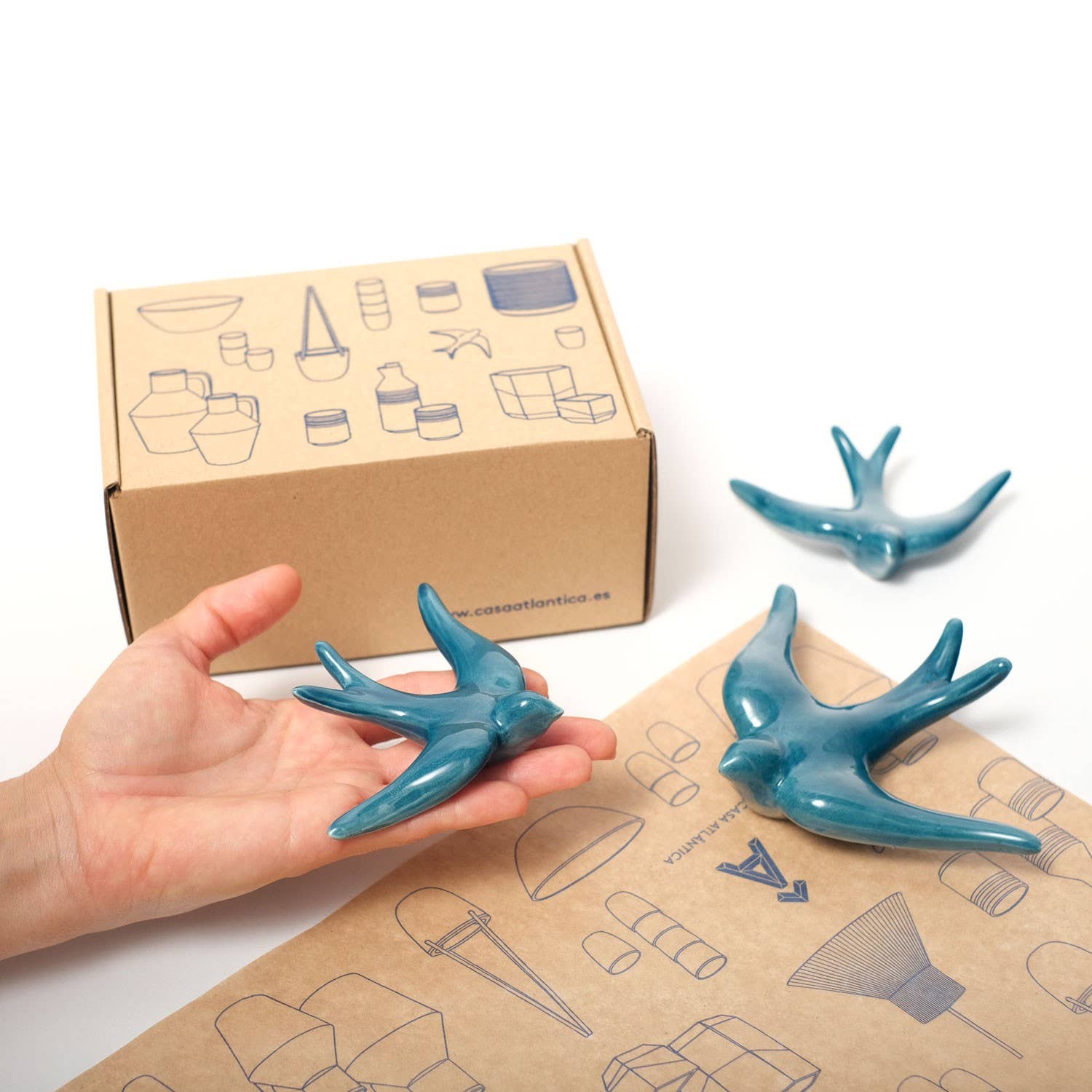 Casa Atlântica - Wholesale Decorative Figurine - Discovery pack – Smooth glazed ceramic swallows13