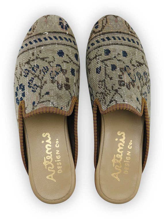 Zapatillas de alfombra para hombre, talla 10 para venta al por mayor de Artemis Design Co.