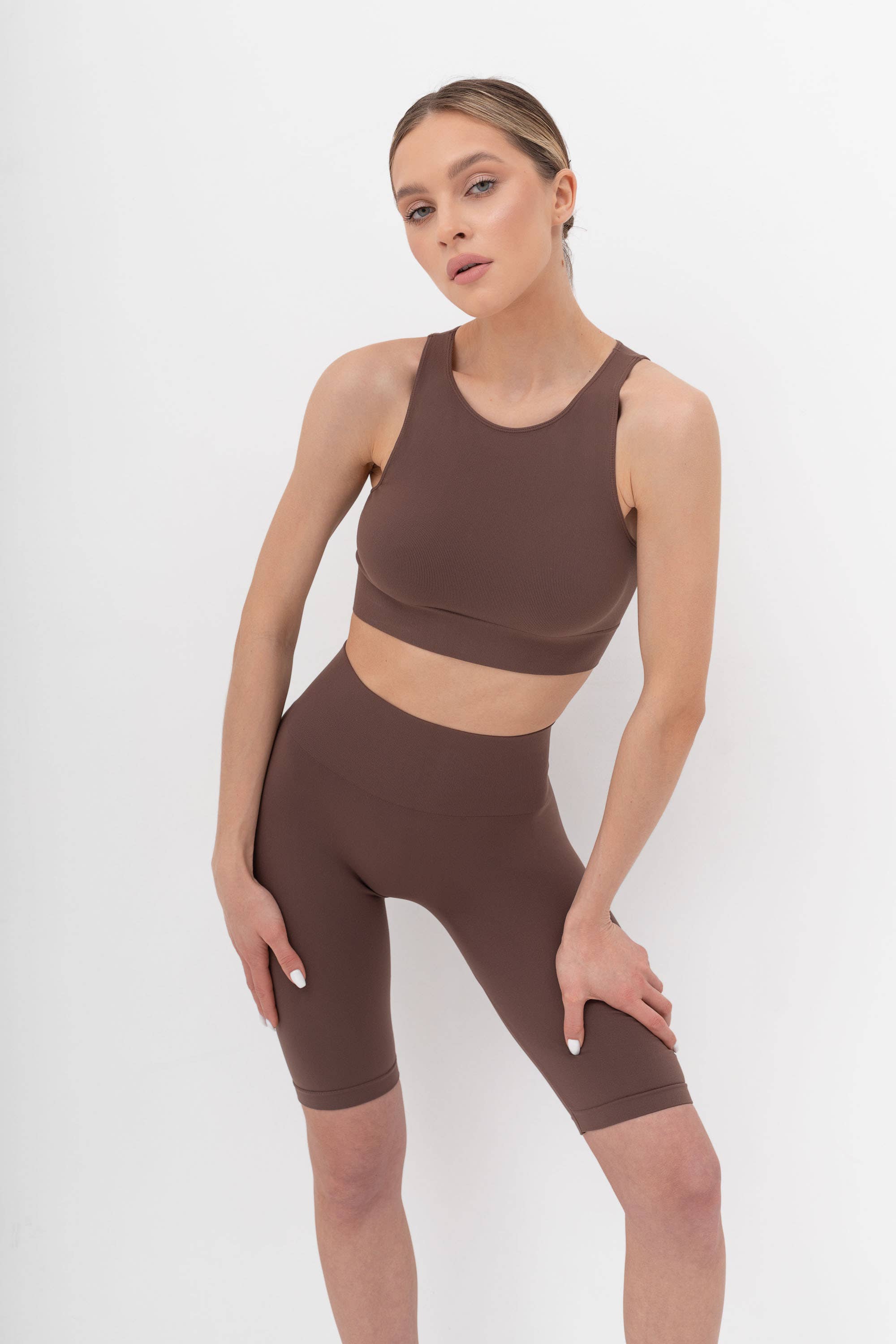 SIAWEAR - Wholesale Athletic Top - Women's - Sportsbra light ribs COFFEE Yoga Pilates Mat Yoga 🇮🇹2