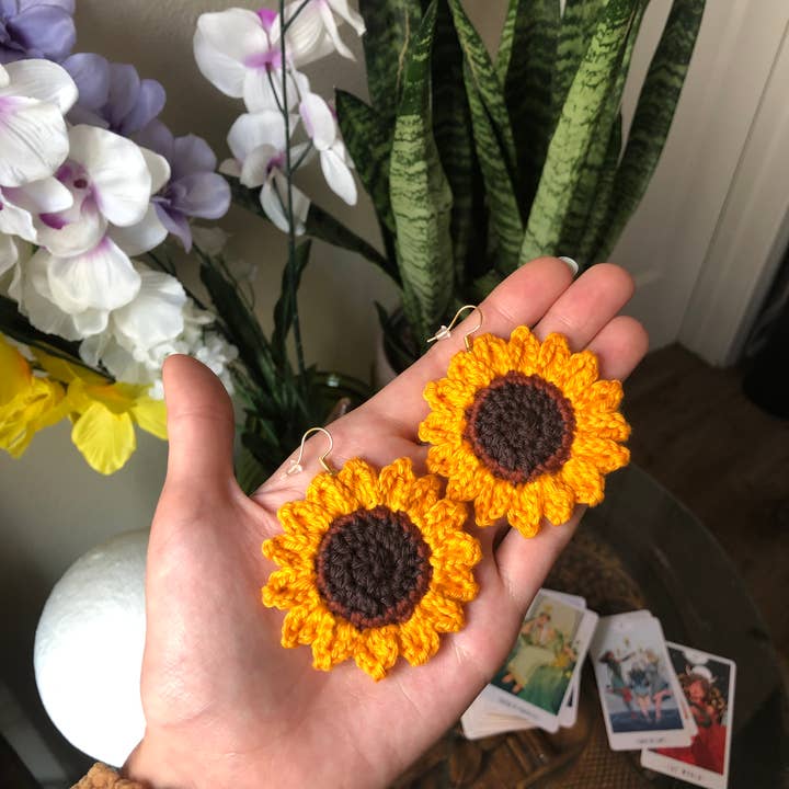 Ceramwitch - Wholesale Dangle Earrings - Crochet Sunflower Earrings2