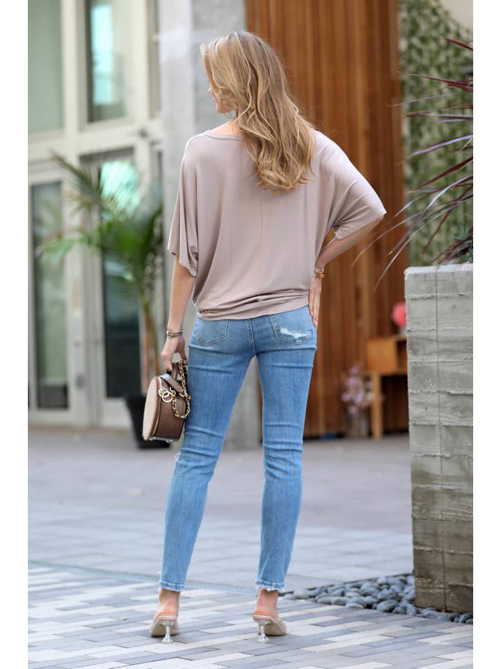 42POPS - Wholesale Knit Top - Women's - ,._ 42POPS LUXE RAYON V-NECK TIE FRONT TOP