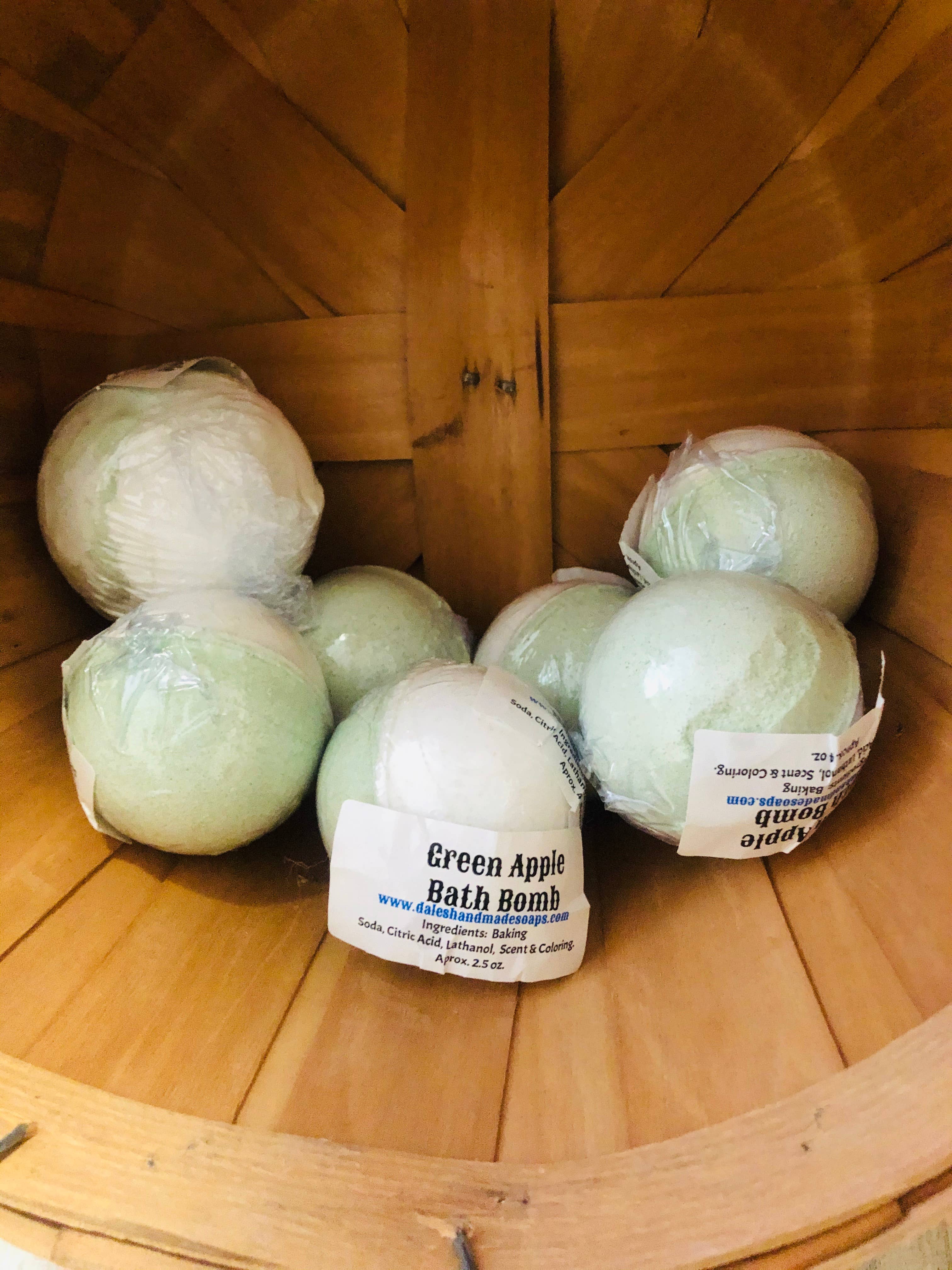Dales Handmade Soaps & More - Vente Bombe de bain/poudre effervescente pour le bain - Bombes de bain Oh So Soft9