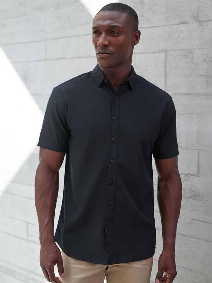 Henbury - Chemise à manches courtes en Coolplus® effet coton pour la vente par Pierre Francis