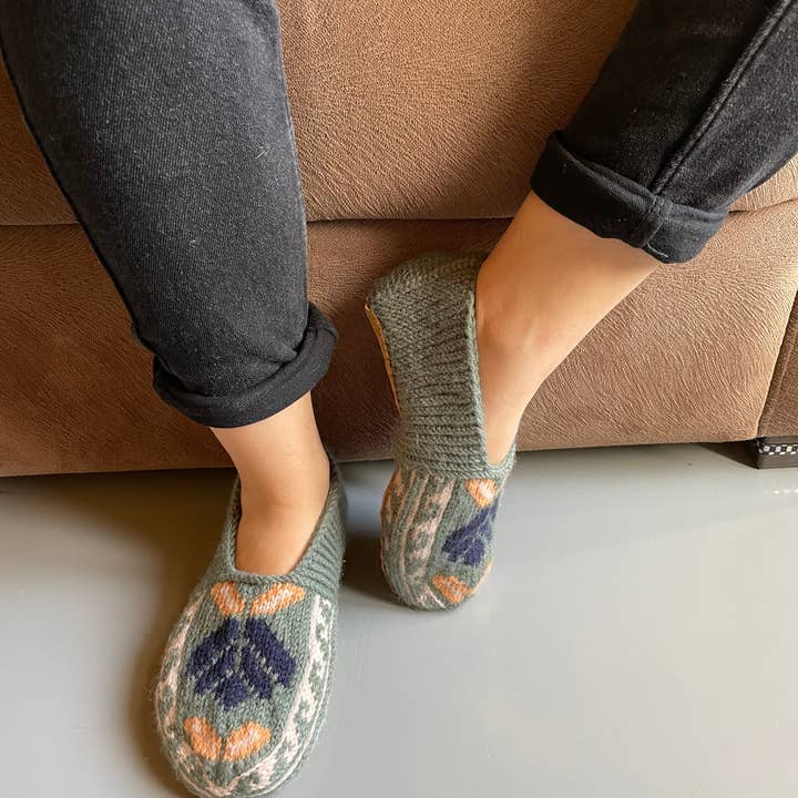 Azerbaijani Socks - Wholesale Sock Slippers - Women's - Adult Women's Slipper Socks : Soft Teal (Individuals)4