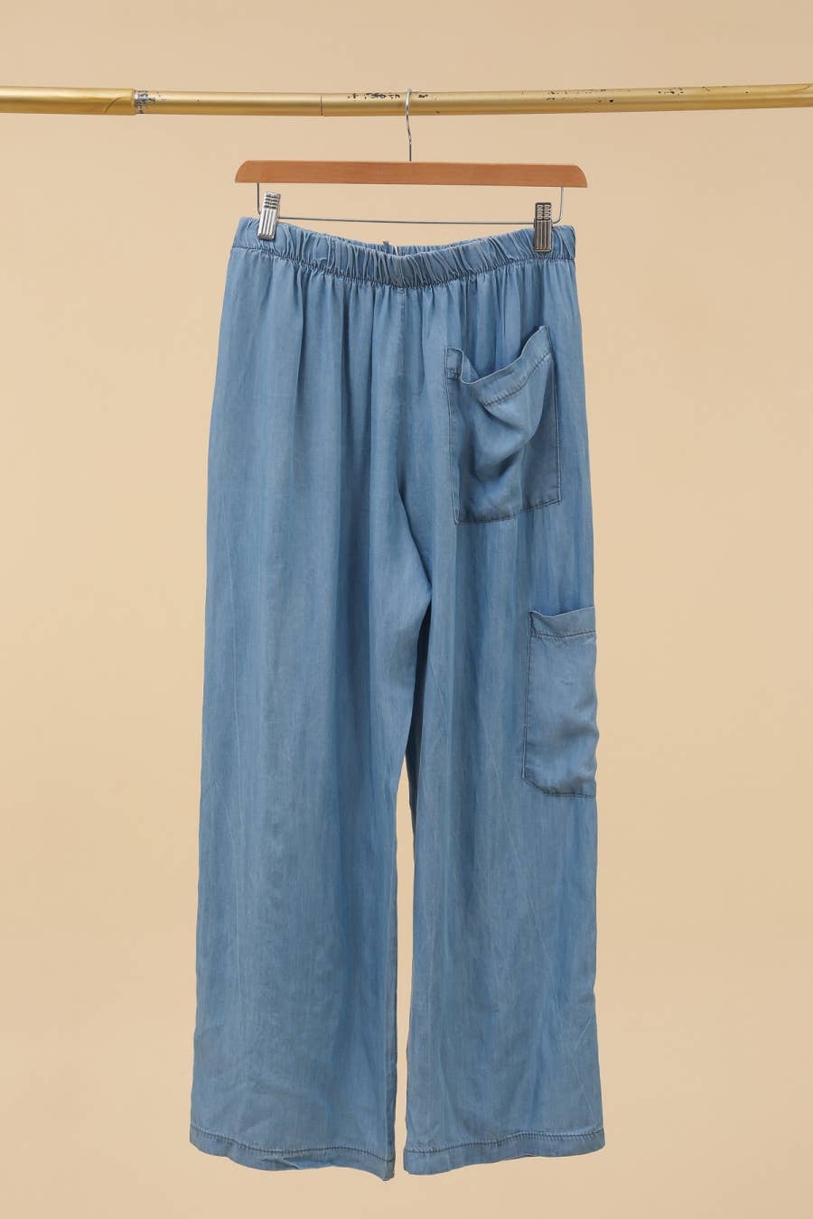 la maison des fibres naturelles – wholesale Pants – Women's – Fluid pants with multiple pockets 30100 100% tencel3