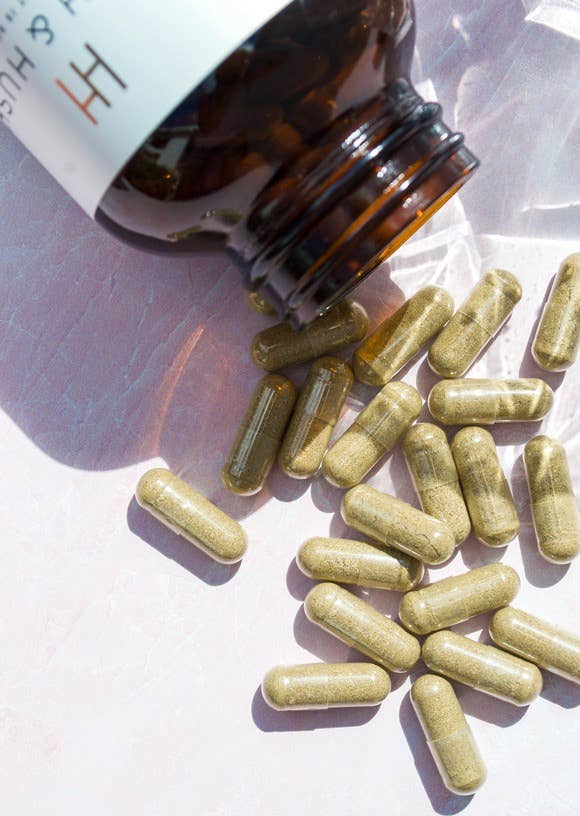 Hush & Hush - Wholesale Oral Supplement/Vitamin - Natural Supplement for Breakouts4