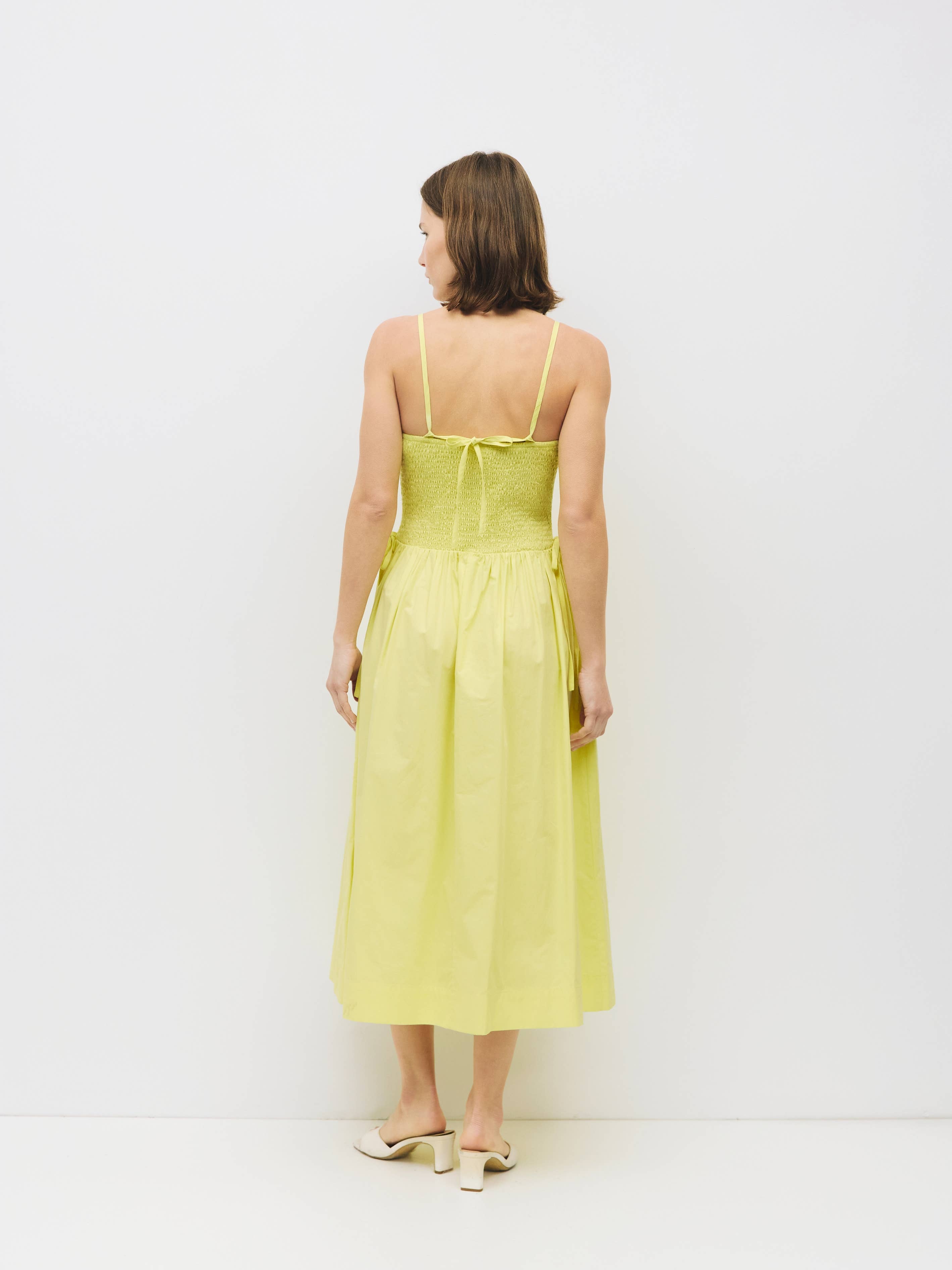 MOD REF - Vendita all'ingrosso Vestito - Donna - Abito The Jenni | Abito midi a nido d'oca con lacci laterali9